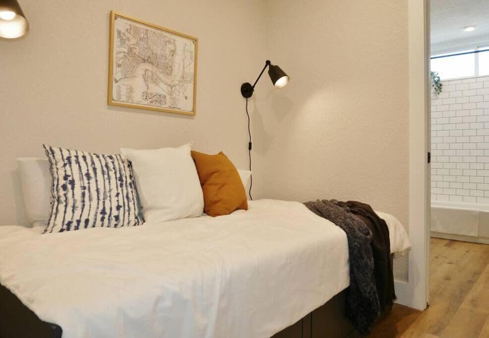 Hip Container Apt - 5 Min Walk To Tiaa Bank Jacksonville Luaran gambar